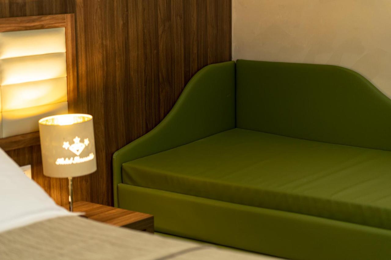 Hotel Smeraldo Qualiano Eksteriør billede