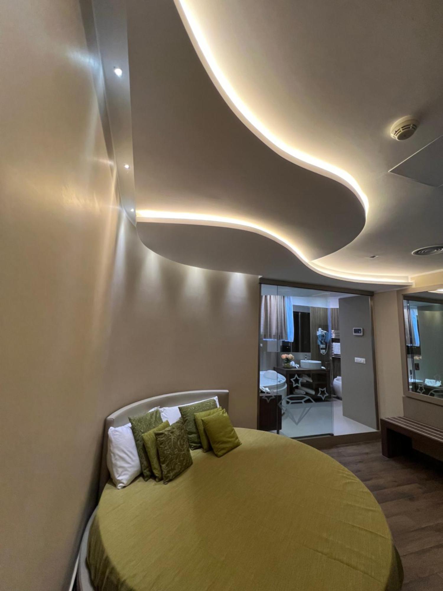 Hotel Smeraldo Qualiano Eksteriør billede