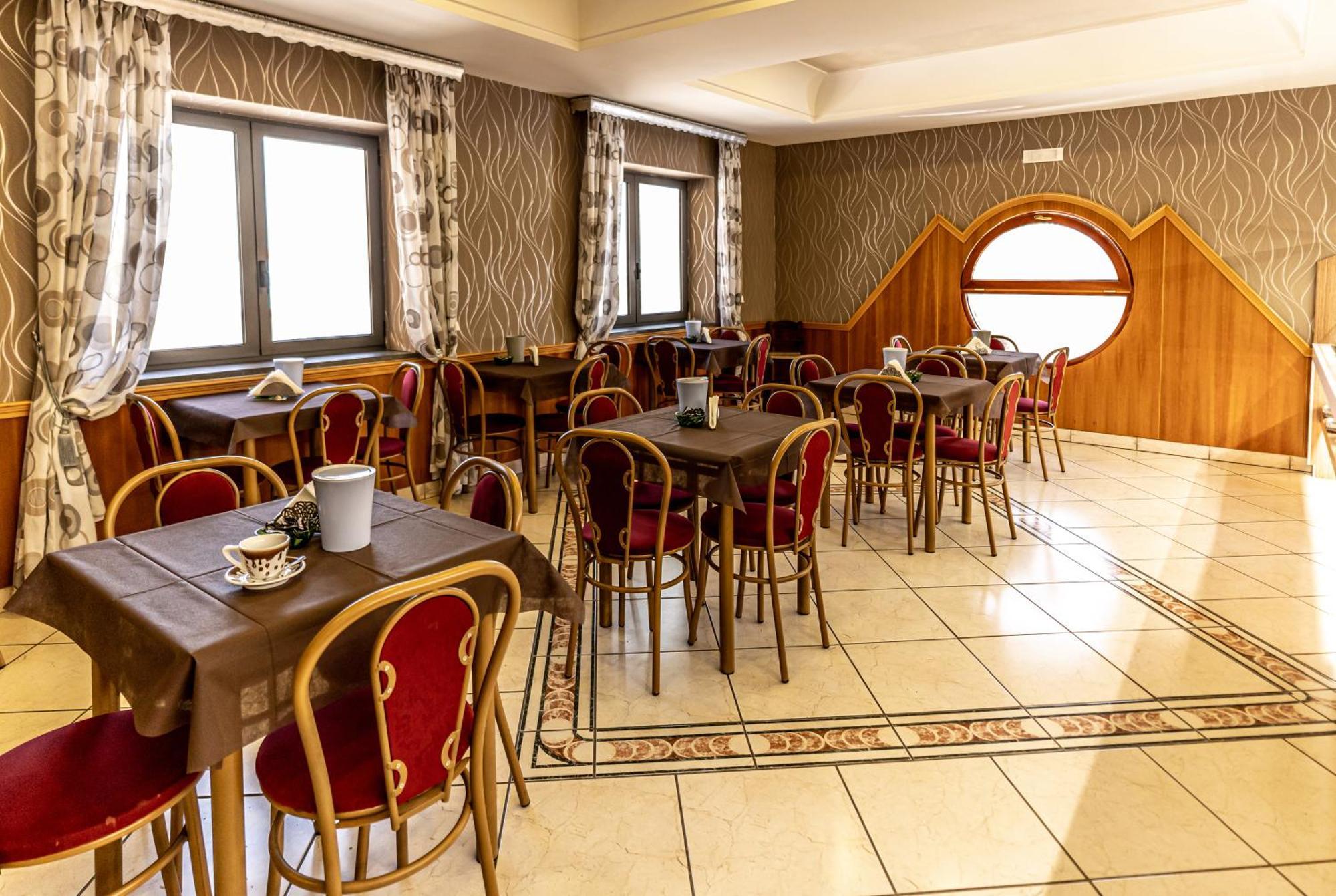 Hotel Smeraldo Qualiano Eksteriør billede