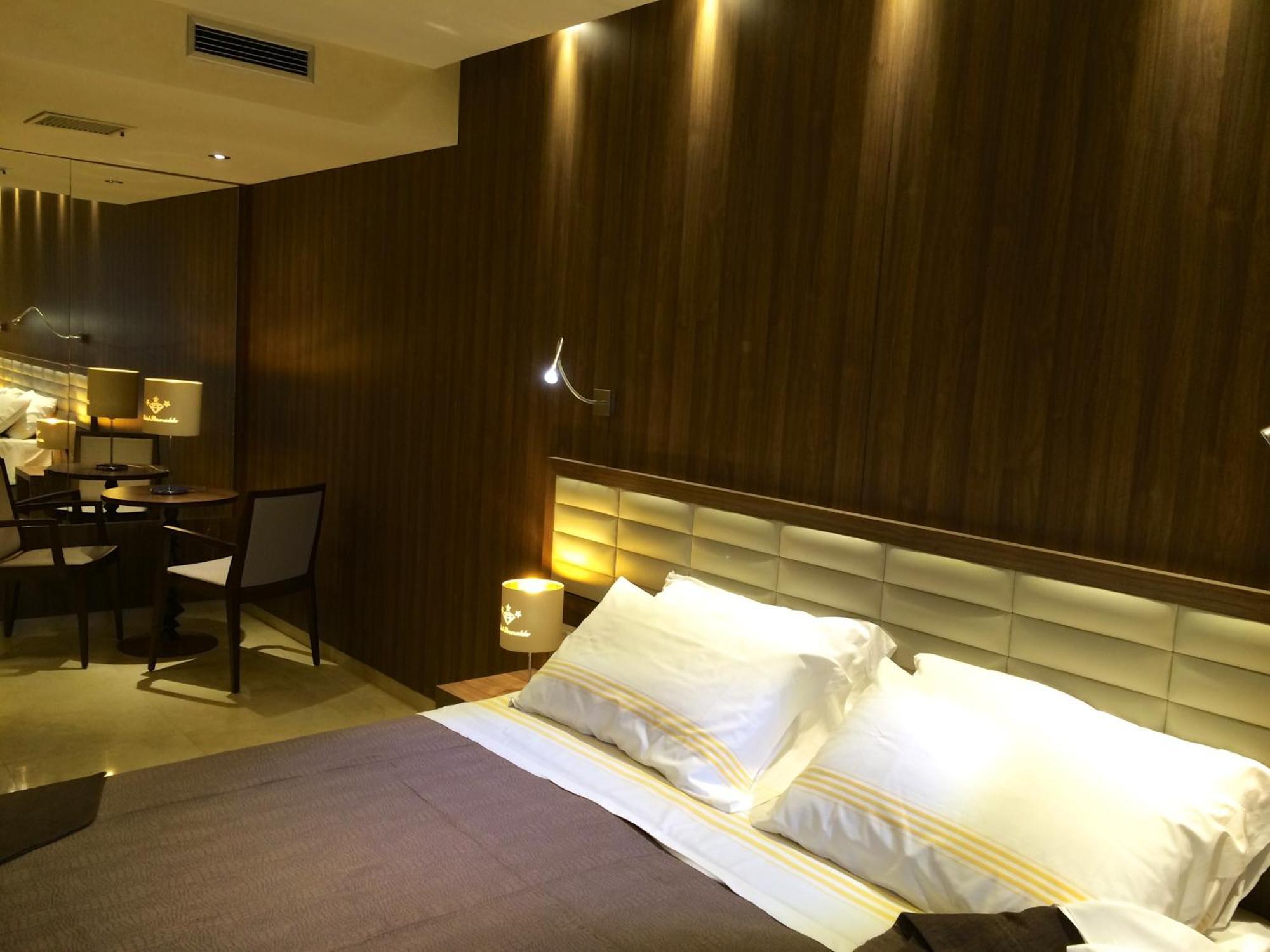 Hotel Smeraldo Qualiano Værelse billede